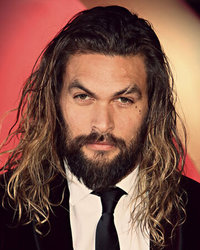 Jason_momoa_2016_movie_premiere.jpg